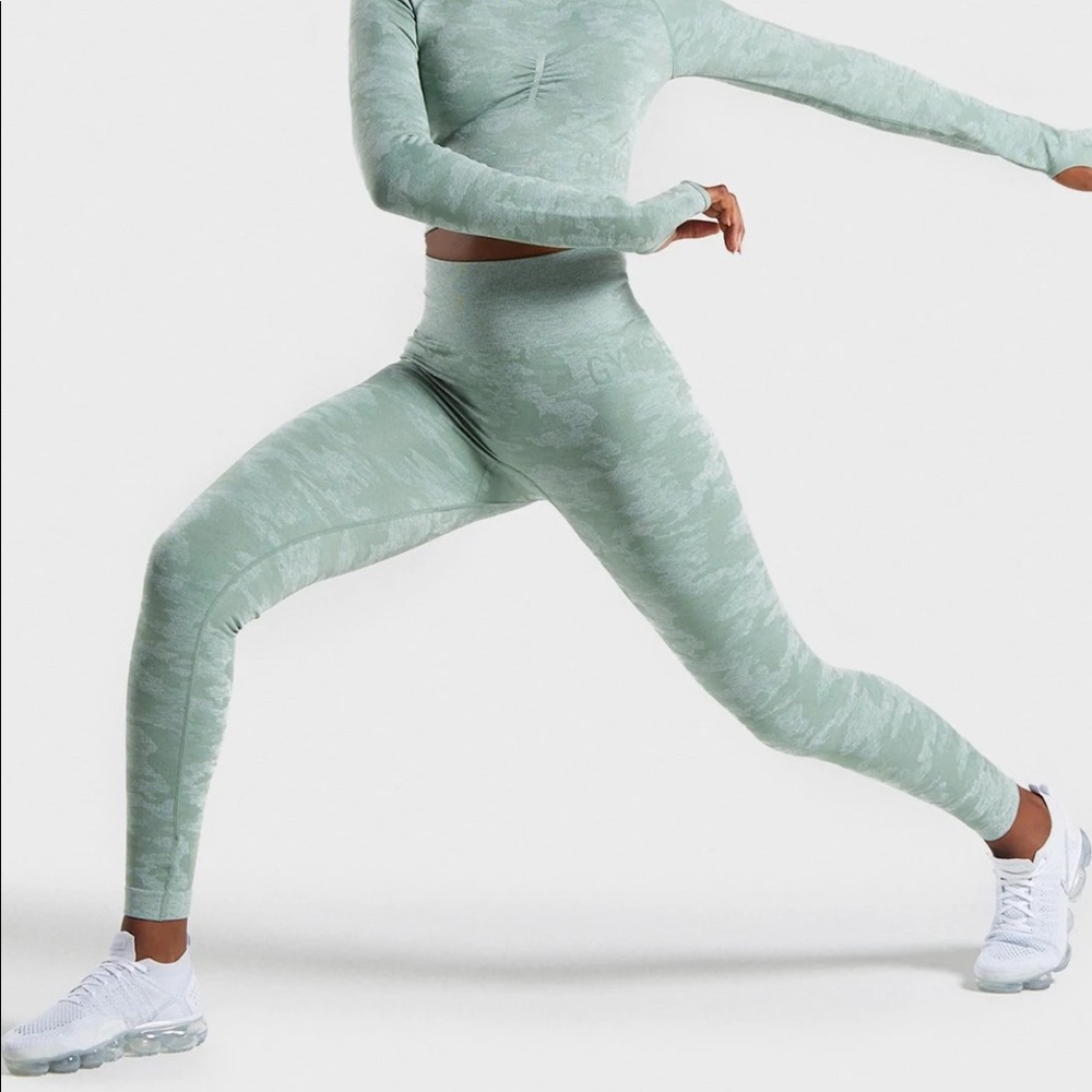 Gymshark Camo Seamless Sage Green leggings